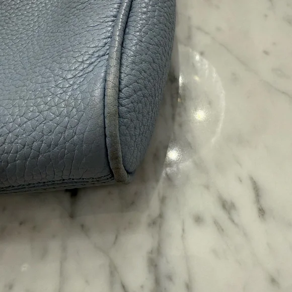 ❤️SOLD❤️ Kate Spade Light Blue Leather Crossbody Purse - Picture 5 of 6